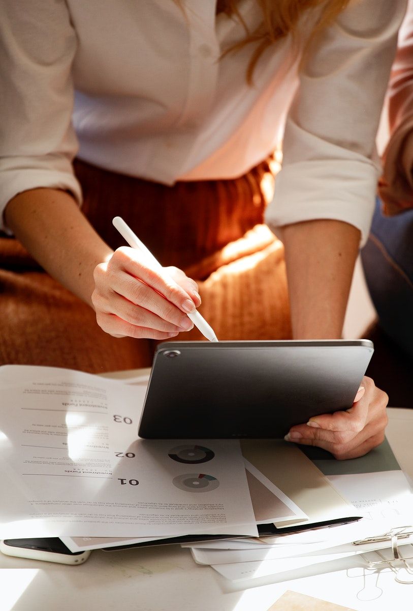 Design web BÈU Studio